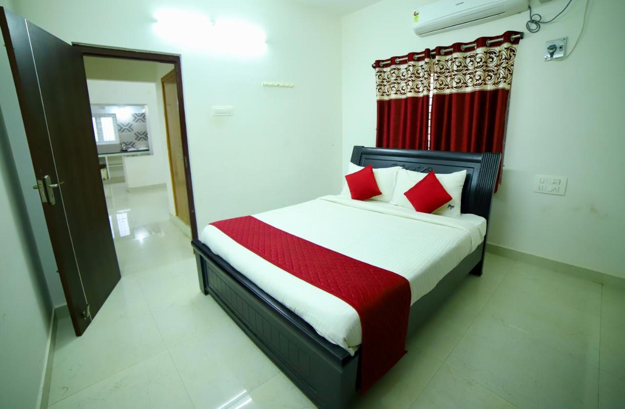 Truelife Homestays - Alamelu Avenue - Fully Furnished Ac 2Bhk Apartments In Tirupati - Walkable To Restaurants & Super Market - Fast Wifi - Kitchen - Easy Access To Airport, Railway Station, Sri Padmavathi & Tirumala Temple Exterior foto